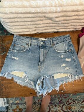 Zara Light Wash Distressed Denim Cutoff Shorts